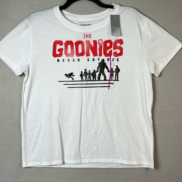 NWT Goonies Never Say Die Tshirt Size XXL White Graphic Unisex NWT‎ - Picture 1 of 9